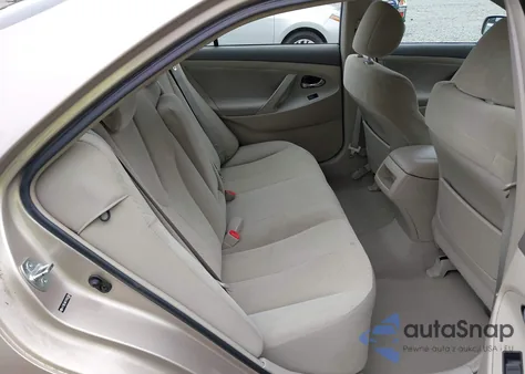 2007 Toyota Camry Le z USA, uszkodzony, nr VIN 4T1BE46K17U567083